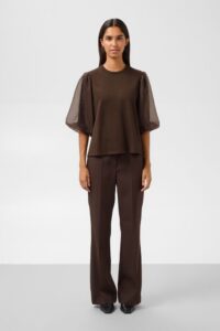 Marigold tee puff