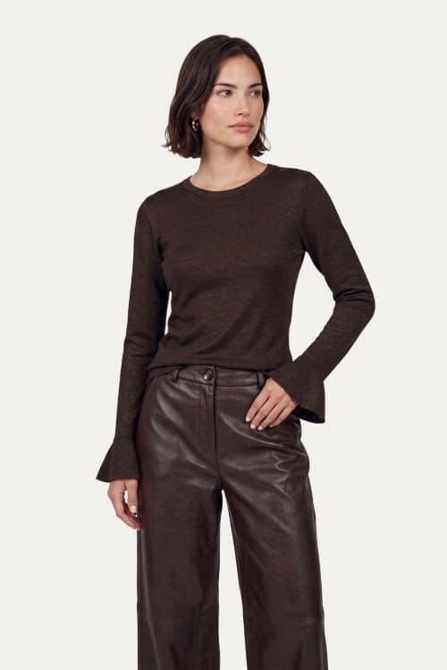 Tatum top